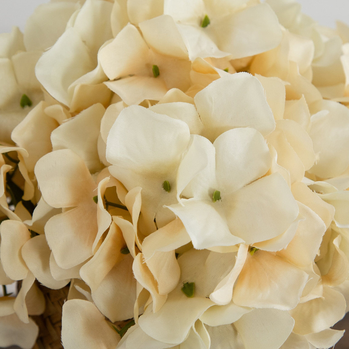🍂 Gift-Worthy | Elegant Hydrangea Home Display | Timeless Artificial Arrangement